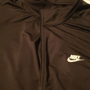 Black Nike Jacket 2XL